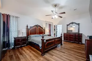 8618 Scenic Green Dr, Houston, TX 77088 - Photo 20