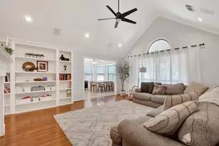 2919 Piccadilly Circus St, Pearland, TX 77581 - Photo 8