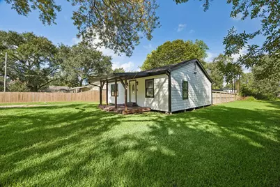 312 Steddum Drive, League City, TX 77573 - Photo 2