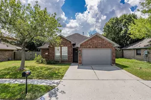 4802 Black Stone St, Baytown, TX 77521 - Photo 2