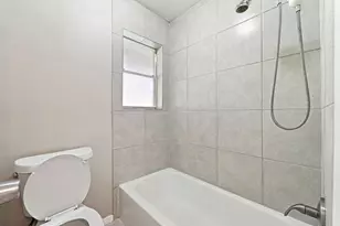25119 Lynbriar Ln, Spring, TX 77373 - Photo 20