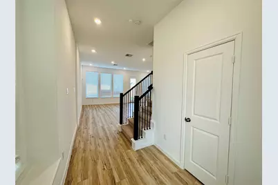 4143 Champlain Way, Rosharon, TX 77583 - Photo 4