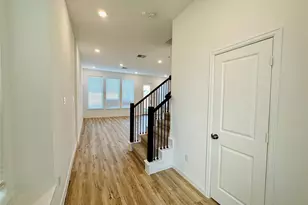 4143 Champlain Wy, Rosharon, TX 77583 - Photo 4