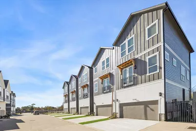5610 Azores, Houston, TX 77091 - Photo 1
