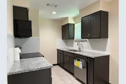 16806 Tibet Road, Friendswood, TX 77546 - Photo 4