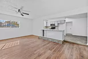 10027 Valley Sun Dr, Houston, TX 77078 - Photo 18