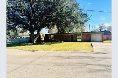 3500 Doris Street, Bay City, TX 77414 - Photo 2