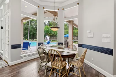 54 N Wooded Brook Circle, The Woodlands, TX 77382 - Photo 12