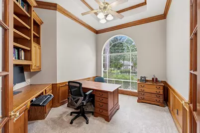 54 N Wooded Brook Circle, The Woodlands, TX 77382 - Photo 14