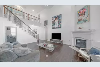 4401 Cypress Meadows Court, Dickinson, TX 77539 - Photo 6