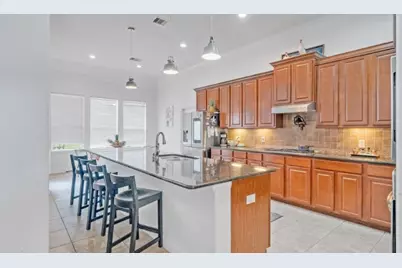 4401 Cypress Meadows Court, Dickinson, TX 77539 - Photo 8