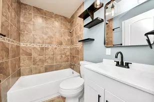 7338 Hurtgen Forest Rd, Houston, TX 77033 - Photo 12
