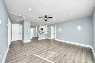 7338 Hurtgen Forest Rd, Houston, TX 77033 - Photo 2