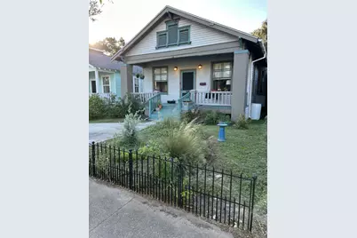 3911 Bernardo De Galvez Avenue, Galveston, TX 77550 - Photo 1