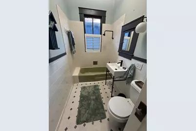 3911 Bernardo De Galvez Avenue, Galveston, TX 77550 - Photo 26