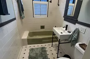 3911 Bernardo De Galvez Ave, Galveston, TX 77550 - Photo 26