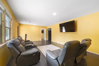 220 Hicks Loop Loop W, Cleveland, TX 77328 - Photo 12