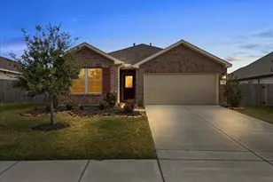 2475 Saddle Creek, Alvin, TX 77511 - Photo 1