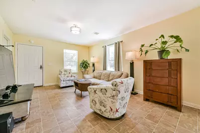 207 Oakridge Drive, Hitchcock, TX 77563 - Photo 6