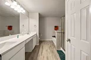 13308 Colby Meadow Dr, Houston, TX 77048 - Photo 10