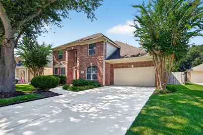 410 Sea Borough Lane, League City, TX 77573 - Photo 2