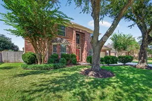 410 Seaborough Ln, League City, TX 77573 - Photo 4