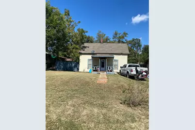 629 W Walker Street, Denison, TX 75020 - Photo 1