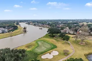 103 Medford Ct, Sugar Land, TX 77478 - Photo 48