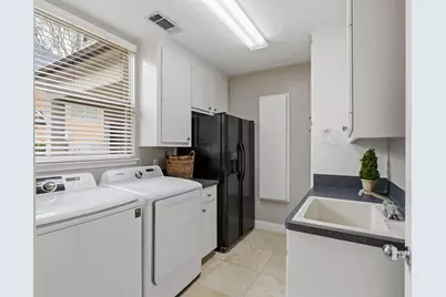 103 Medford Court, Sugar Land, TX 77478 - Photo 18