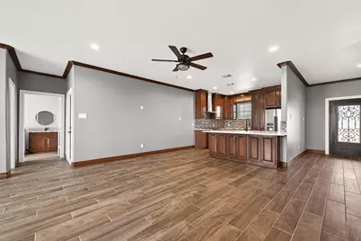 2410 Engeling, Rosenberg, TX 77471 - Photo 6