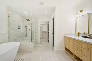 3327 Freshmeadows Dr, Houston, TX 77063 - Photo 26