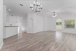13014 Rose Landing Dr, Houston, TX 77070 - Photo 4