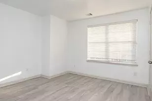 11108 Panther Ct, Houston, TX 77099 - Photo 10