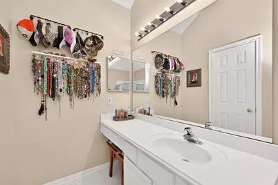 15810 Heartwood Way, Cypress, TX 77433 - Photo 18