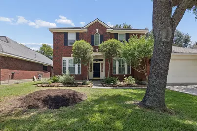 4819 Stone Harbor Drive, Friendswood, TX 77546 - Photo 2