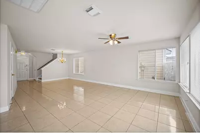 3739 E Traditions Court, Houston, TX 77082 - Photo 6