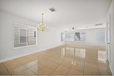 3739 E Traditions Court, Houston, TX 77082 - Photo 10
