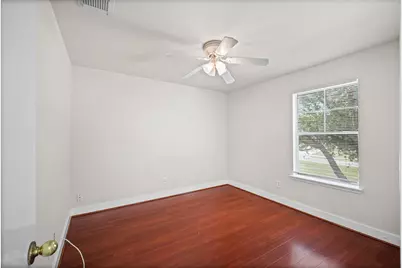 3739 E Traditions Court, Houston, TX 77082 - Photo 18