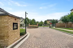 10206 Spring Shadows Park Cir, Houston, TX 77080 - Photo 44