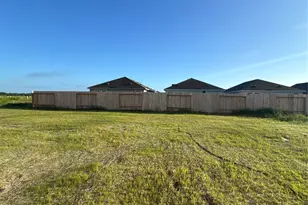218 Rd 590108, Cleveland, TX 77327 - Photo 10