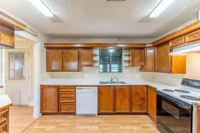 20089 Split Oak Drive, New Caney, TX 77357 - Photo 12