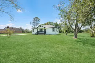 1902 Westview Dr, Alvin, TX 77511 - Photo 6