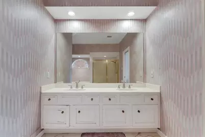 1038 Trapper Hill Drive, Houston, TX 77077 - Photo 28