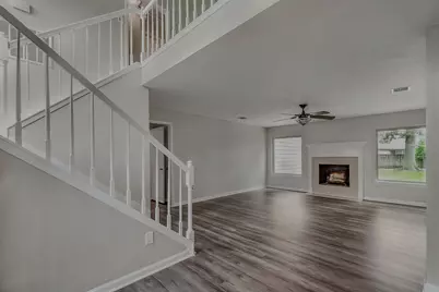 706 S Diamondhead Boulevard, Crosby, TX 77532 - Photo 4