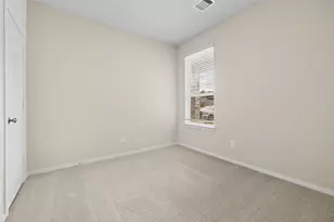 384 Sunrise Ranch Dr, Montgomery, TX 77316 - Photo 14