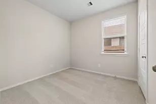 384 Sunrise Ranch Dr, Montgomery, TX 77316 - Photo 16