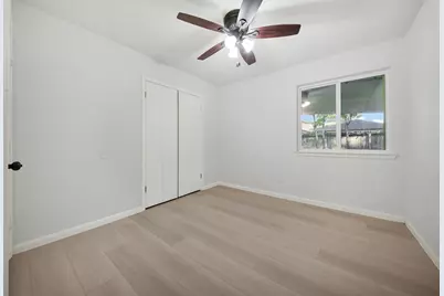 1910 Brushy Creek Drive, Sugar Land, TX 77478 - Photo 26