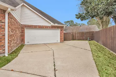 22951 Heathercroft Drive, Katy, TX 77450 - Photo 44