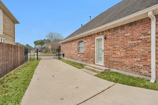 22951 Heathercroft Dr, Katy, TX 77450 - Photo 46