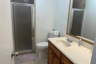 119 Basswood St, Lake Jackson, TX 77566 - Photo 8